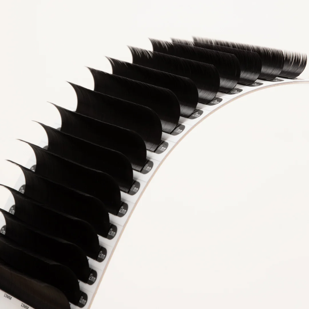 Volume/Classic Mayfair Lashes 0.10 - Image 3