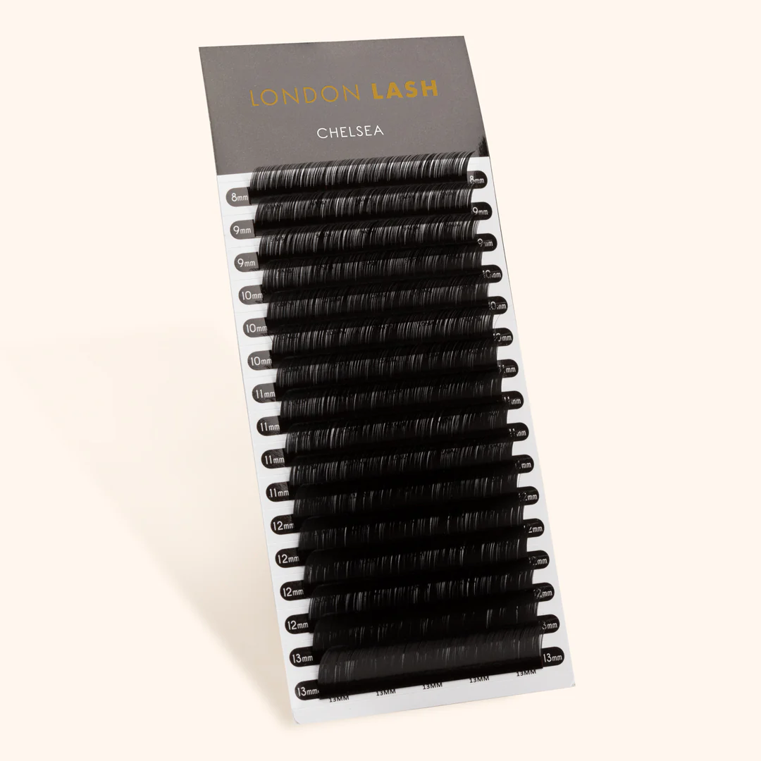 Mega Volume Chelsea Lashes 0.05 - Image 3