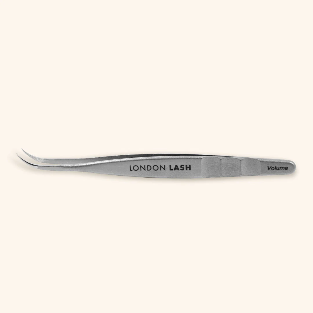 Curved Tip Volume Eyelash Extension Tweezers - Image 3